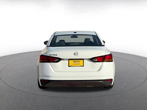 Used 2026 Nissan Altima 2.5 SV FWD image 12