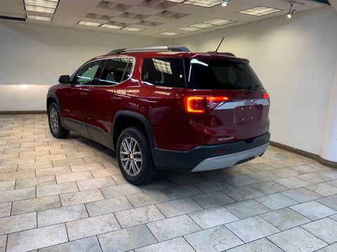 Used 2018 GMC Acadia SLE AWD/4WD image 5