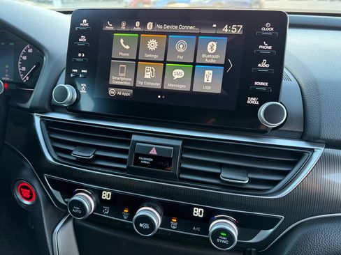 Used 2018 Honda Accord Sport image 65