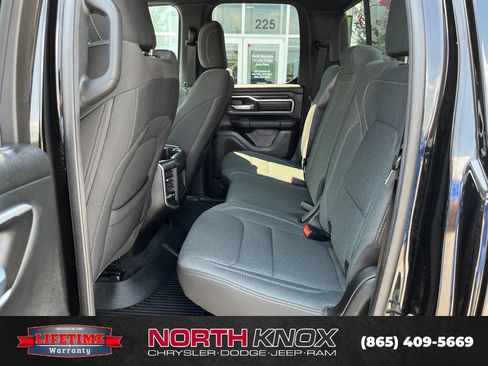 Used 2022 RAM 1500 Big Horn AWD/4WD image 12