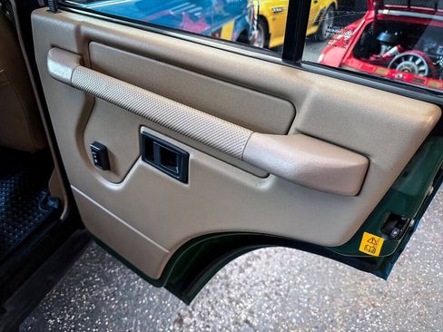 Used 1995 Land Rover Discovery AWD/4WD image 27