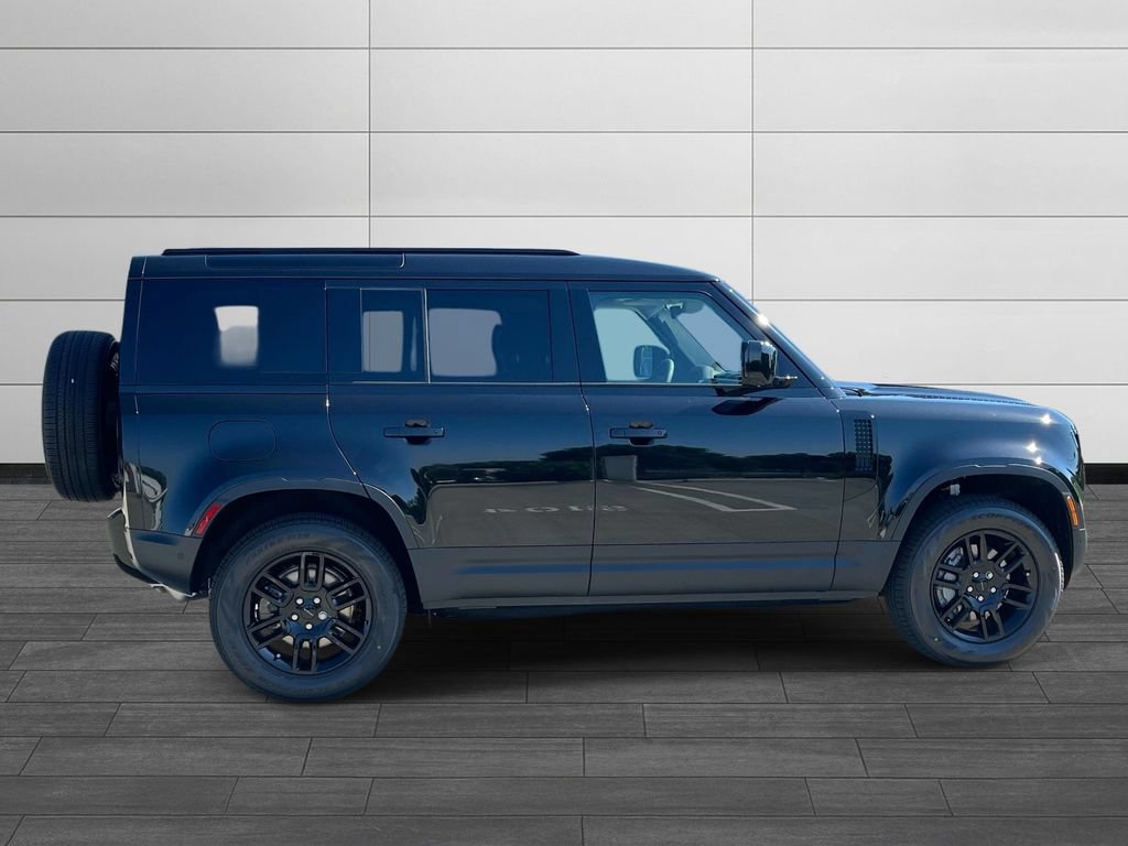 New 2026 Land Rover Defender 110 S AWD/4WD image 6