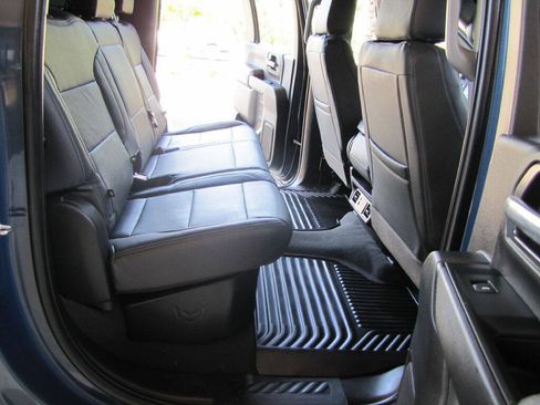 Used 2024 Chevrolet Silverado 2500 Custom w/ Custom Value Package AWD/4WD image 17