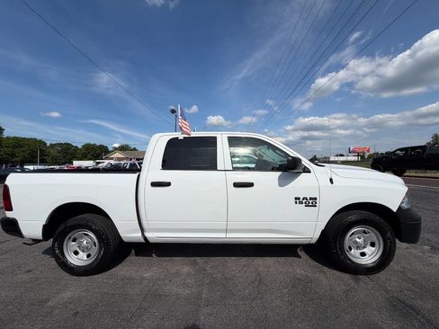 Used 2019 RAM 1500 Tradesman w/ Popular Equipment Group AWD/4WD image 5