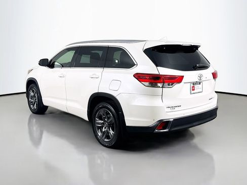 Used 2019 Toyota Highlander Limited Platinum image 7