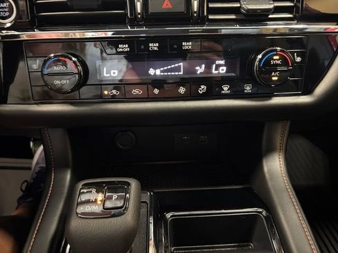 Used 2024 Nissan Pathfinder Rock Creek AWD/4WD image 21
