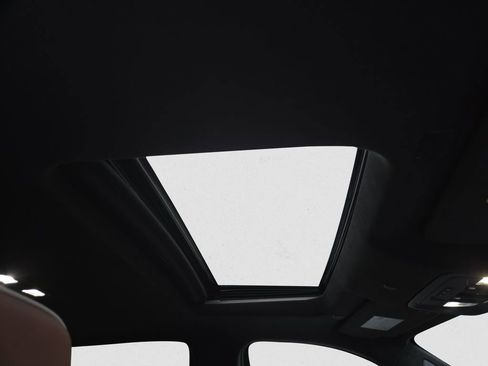 Used 2024 GMC Sierra 3500 Denali Ultimate image 18