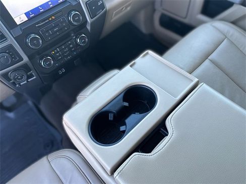 Certified 2019 Ford F150 Lariat image 20