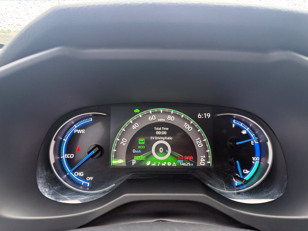Used 2025 Toyota RAV4 SE AWD/4WD image 28
