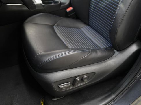 Used 2020 Toyota RAV4 XSE image 26