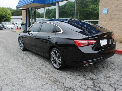 Used 2021 Chevrolet Malibu Premier FWD image 4