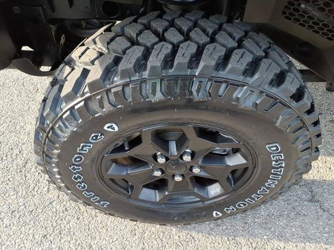 Used 2022 Jeep Gladiator Sport AWD/4WD image 8