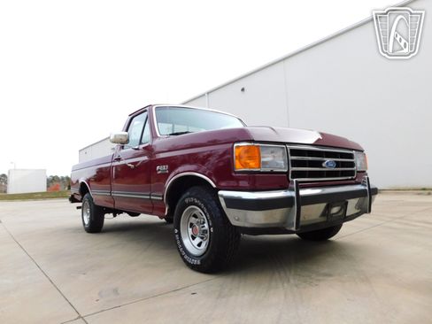 Used 1990 Ford F150 2WD Regular Cab image 36