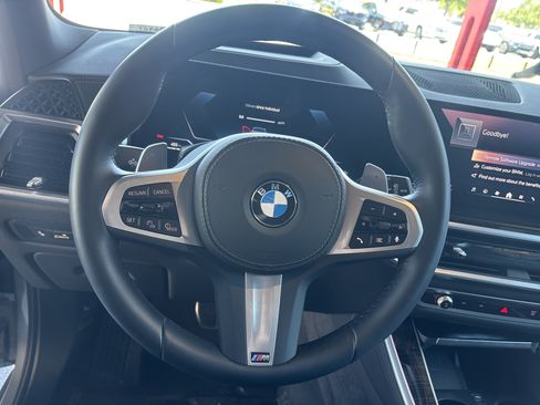 Used 2026 BMW X5 xDrive40i w/ M Sport Package AWD/4WD image 18
