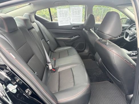 Used 2025 Nissan Altima 2.5 SR AWD/4WD image 10