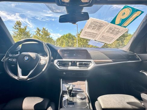 Used 2019 BMW 330i Sedan w/ Convenience Package RWD image 12