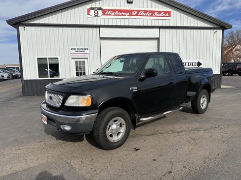 Used 1999 Ford F150 XLT image 1