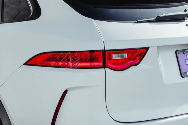 Used 2020 Jaguar F-PACE SVR AWD/4WD image 55