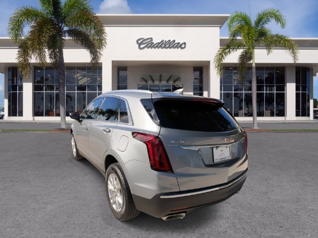 Certified 2024 Cadillac XT5 Luxury FWD image 11