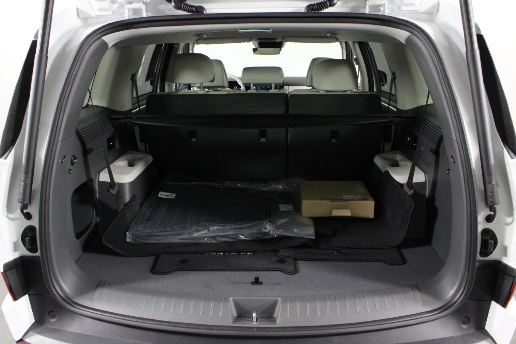 Certified 2027 Hyundai Santa Fe SEL FWD image 18