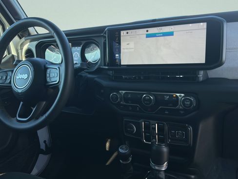 Used 2024 Jeep Wrangler Sport S image 26