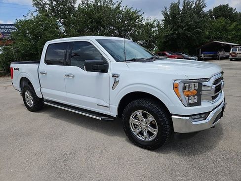 Used 2023 Ford F150 XLT w/ Equipment Group 302A High AWD/4WD image 10