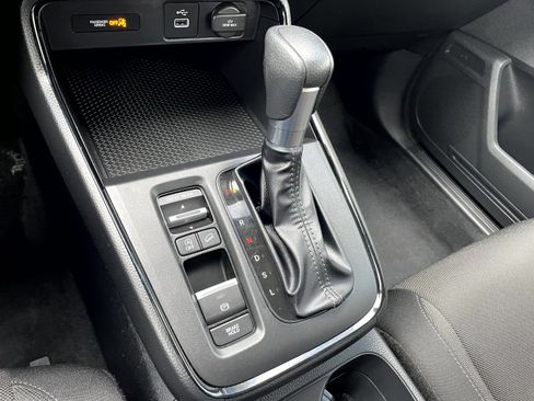 Used 2023 Honda CR-V LX image 18