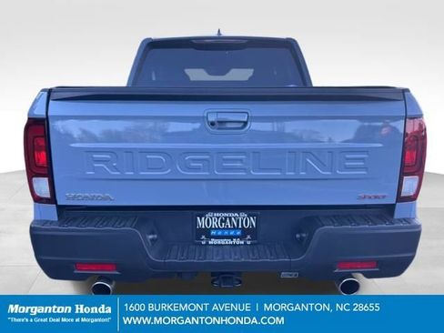 Used 2024 Honda Ridgeline Sport image 7
