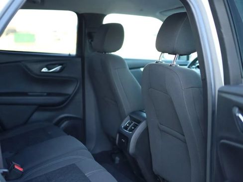 Used 2021 Chevrolet Blazer LT FWD image 43