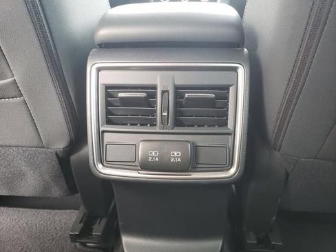 Certified 2023 Subaru Forester Premium AWD/4WD image 13