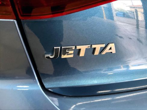 Used 2017 Volkswagen Jetta S FWD image 14