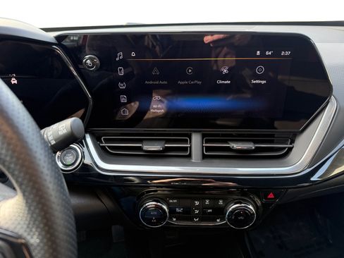 Used 2024 Chevrolet Trax RS w/ Driver Confidence Package image 12