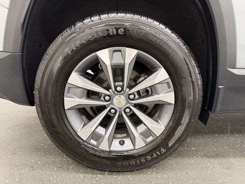 Used 2026 Chevrolet Equinox LT FWD image 20