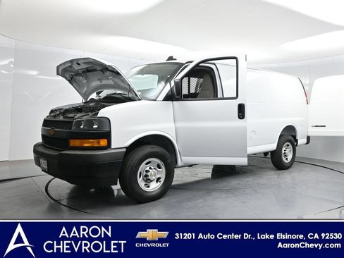 New 2026 Chevrolet Express 2500 w/ Driver Convenience Package RWD image 38