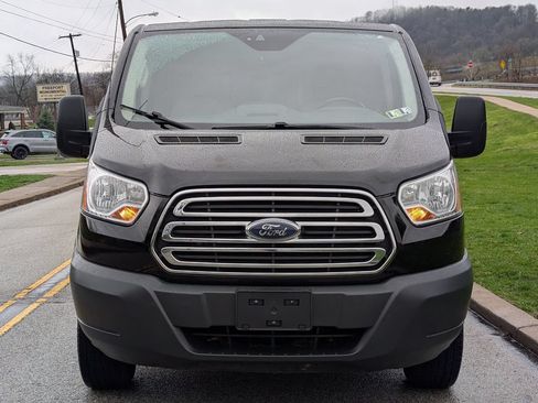 Used 2018 Ford Transit 150 130 Low Roof w/ Exterior Upgrade Package RWD image 10
