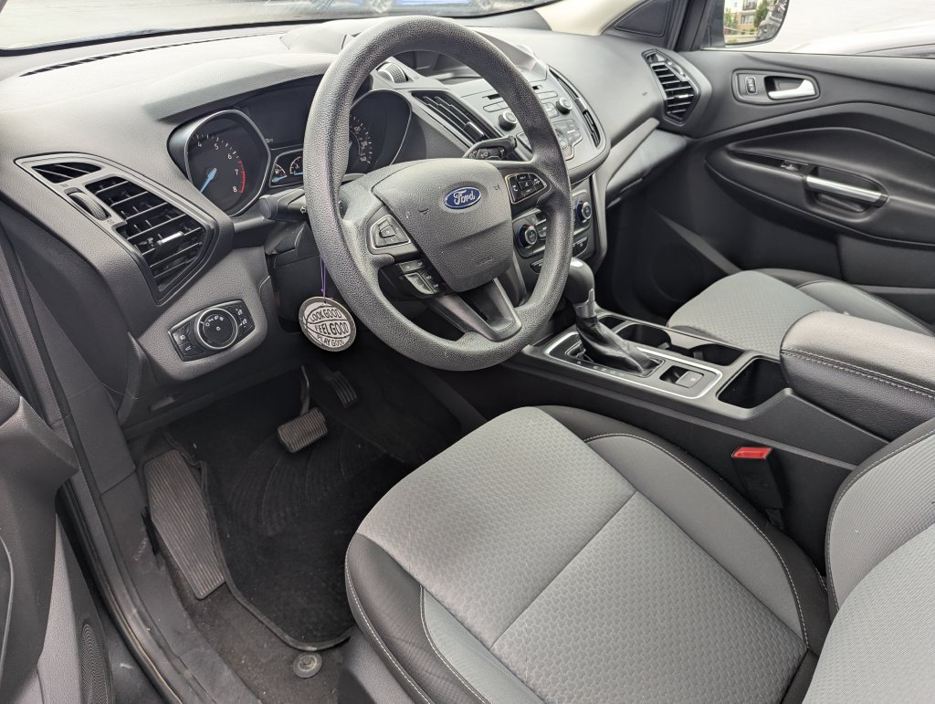 Used 2017 Ford Escape SE AWD/4WD image 12