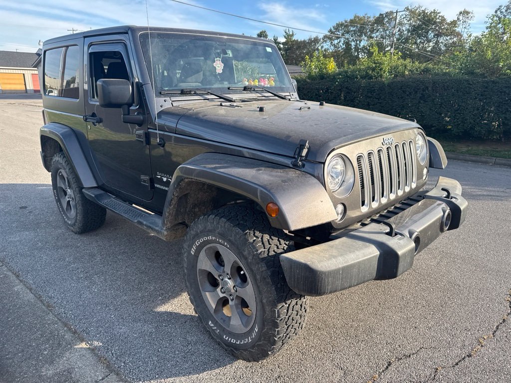 Used 2017 Jeep Wrangler Sahara w/ Trailer Tow Group AWD/4WD image 2