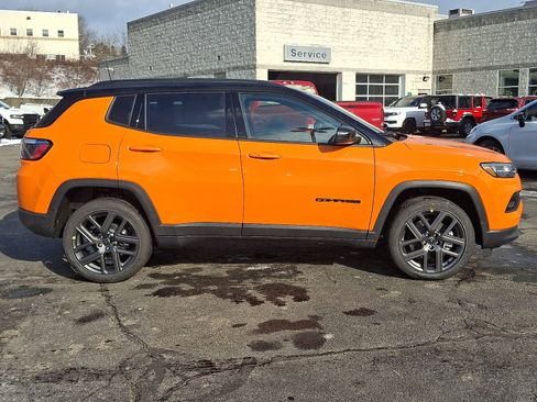 New 2026 Jeep Compass Limited image 7