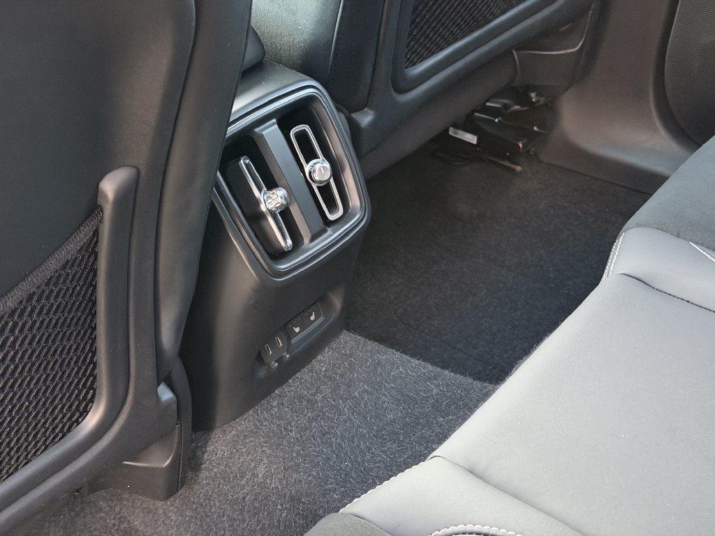 Certified 2023 Volvo C40 P8 Recharge Plus w/ Climate Package AWD/4WD image 25
