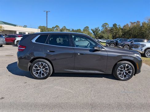 Used 2025 BMW X3 xDrive30i image 3