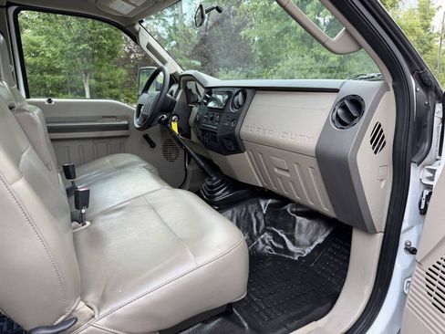 Used 2008 Ford F350 XL AWD/4WD image 24