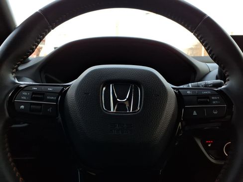 Certified 2024 Honda HR-V Sport image 28