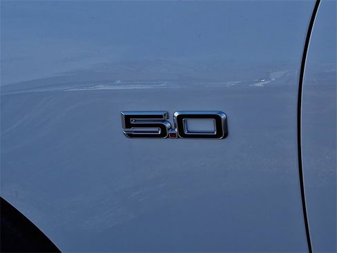 Used 2025 Ford Mustang GT Premium image 30