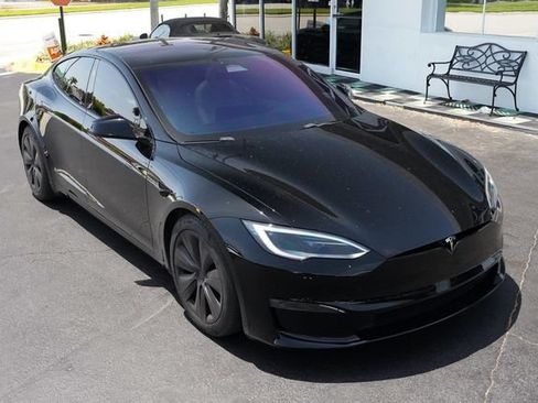 Used 2022 Tesla Model S Plaid AWD/4WD image 18