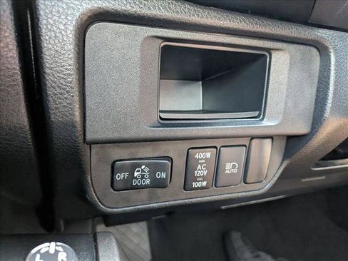 Used 2018 Toyota Tacoma TRD Pro AWD/4WD image 15