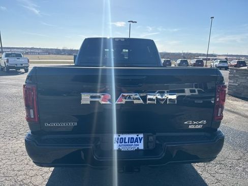 New 2026 RAM 2500 Laramie w/ Sport Appearance Package AWD/4WD image 4