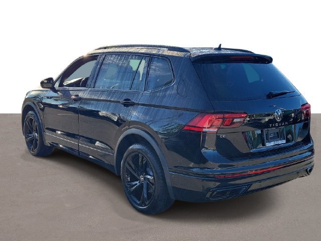 Certified 2023 Volkswagen Tiguan SE R-Line FWD image 3
