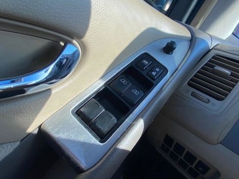 Used 2011 Nissan Murano SV image 11