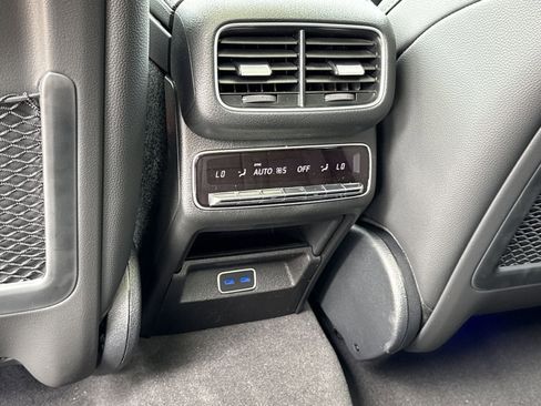 New 2026 Mercedes-Benz GLS 450 4MATIC image 18