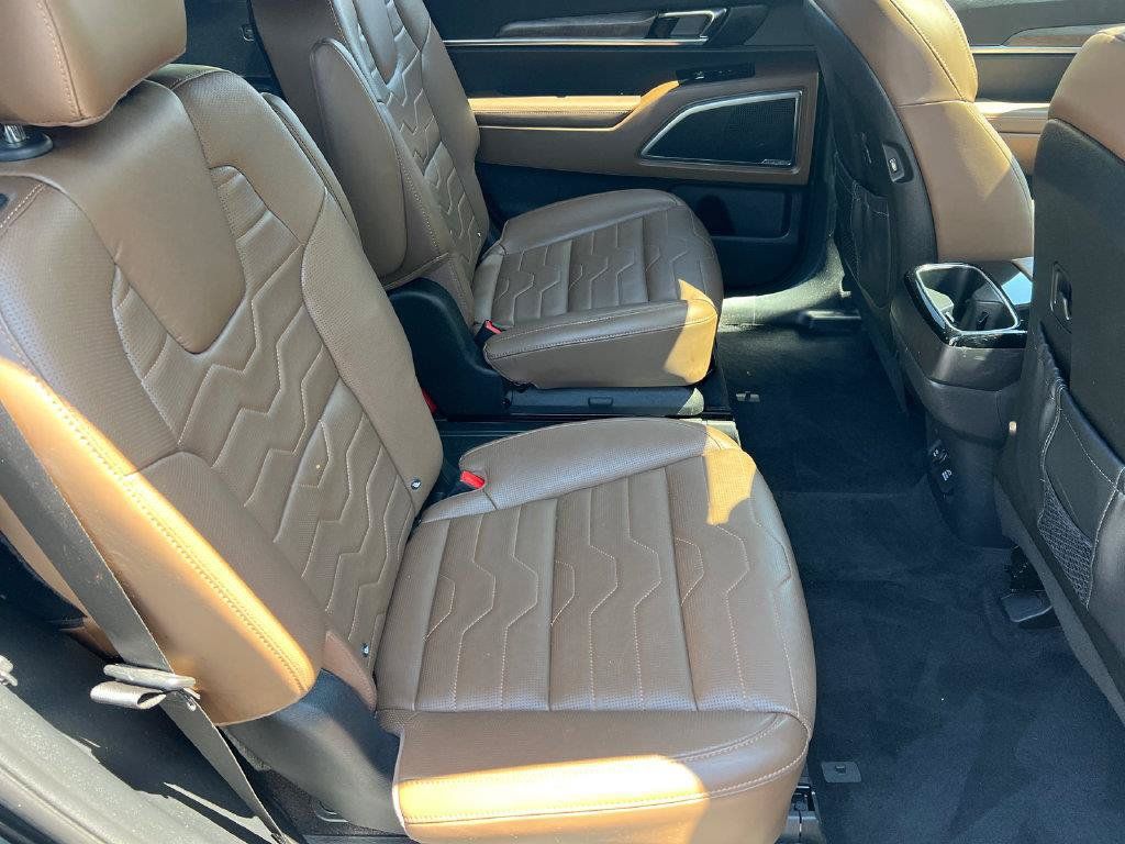 Used 2020 Kia Telluride SX w/ SX Prestige Package AWD/4WD image 15